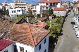 Building with 2 Independent Units in Abraveses Building with 2 Independent Units in Abraveses