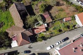 Building with 2 Independent Units in Abraveses Building with 2 Independent Units in Abraveses