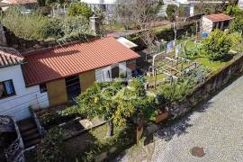 Building with 2 Independent Units in Abraveses Building with 2 Independent Units in Abraveses