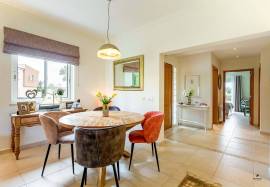 2-bedroom apartment overlooking the golf course of Vale da Pinta - Algarve