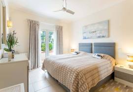 2-bedroom apartment overlooking the golf course of Vale da Pinta - Algarve
