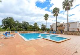 2-bedroom apartment overlooking the golf course of Vale da Pinta - Algarve