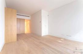 Lisbon Between Principe Real and Liberdade magnificent T1 completely renovated with garden