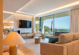 A Private Sanctuary of Light, Design & Distinction in Casa Branca – São Martinho, Funchal