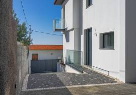 A Fully Renovated Home in the Heart of Santa Luzia, Funchal