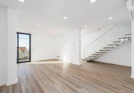 A Fully Renovated Home in the Heart of Santa Luzia, Funchal