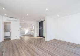 A Fully Renovated Home in the Heart of Santa Luzia, Funchal