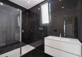 A Fully Renovated Home in the Heart of Santa Luzia, Funchal