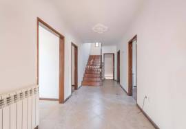 House with stunning views over the Tâmega River, located in Maureles, Marco de Canaveses House with stunning views over the Tâmega River, located in Maureles, Marco de Canaveses