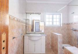 House with stunning views over the Tâmega River, located in Maureles, Marco de Canaveses House with stunning views over the Tâmega River, located in Maureles, Marco de Canaveses