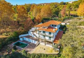 House with stunning views over the Tâmega River, located in Maureles, Marco de Canaveses House with stunning views over the Tâmega River, located in Maureles, Marco de Canaveses