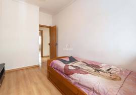 T2 with elevator next to Misericórdia T2 with elevator next to Misericórdia