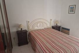 1 Bedroom Apartment in the Center of Sesimbra – Excellent Opportunity