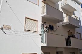 1 Bedroom Apartment in the Center of Sesimbra – Excellent Opportunity