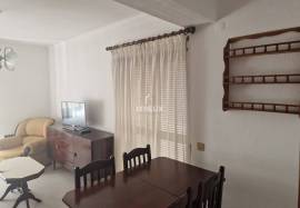 1 Bedroom Apartment in the Center of Sesimbra – Excellent Opportunity