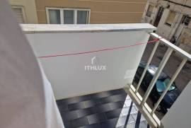 1 Bedroom Apartment in the Center of Sesimbra – Excellent Opportunity