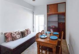 1 bedroom apartment on the beach avenue of Quarteira