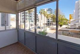 1 bedroom apartment on the beach avenue of Quarteira