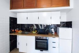 1 bedroom apartment on the beach avenue of Quarteira