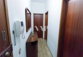 1 bedroom apartment on the beach avenue of Quarteira