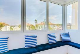 Renovated 2 Bedroom Apartment with Pool and AL License in Vilamoura