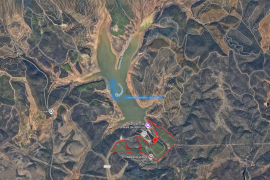 Rustic Land with 23 Hectares next to the Bravura Dam in Bensafrim/Lagos Rustic Land with 23 Hectares next to the Bravura Dam in Bensafrim/Lagos