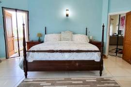 Luxury 5 Bed Villa & Self Contained Apartment For Sale in Saint George Grenada Caribbean