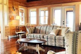 Stunning 5 Bed Beachfront Home For Sale In Beach Point Canada