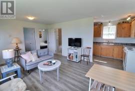 Stunning 5 Bed Beachfront Home For Sale In Beach Point Canada