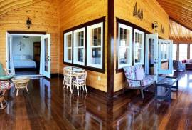 Stunning 5 Bed Beachfront Home For Sale In Beach Point Canada