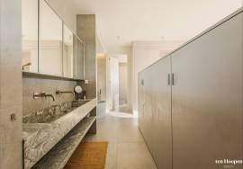 A Landmark Contemporary Villa on Palmares Golf with Sweeping Ocean Views