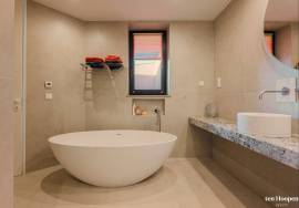 A Landmark Contemporary Villa on Palmares Golf with Sweeping Ocean Views