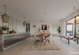 A Landmark Contemporary Villa on Palmares Golf with Sweeping Ocean Views