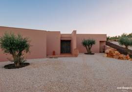 A Landmark Contemporary Villa on Palmares Golf with Sweeping Ocean Views