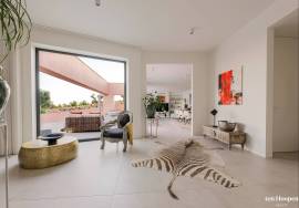 A Landmark Contemporary Villa on Palmares Golf with Sweeping Ocean Views