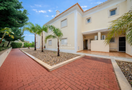 3 bedroom villa | garage and swimming pool in Condomínio Alto da Balaia - Albufeira 3 bedroom villa | garage and swimming pool in Condomínio Alto da Balaia - Albufeira