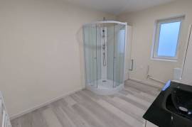 Flats / Apartments for rent - 3 rooms - 73 m2 - LA TRINITE PORHOET - (56490)