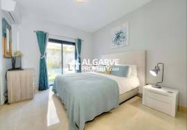 Charming 3-bedroom villa, completely renovated, next to the Pinhal golf course in Vilamoura.