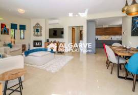 Charming 3-bedroom villa, completely renovated, next to the Pinhal golf course in Vilamoura.