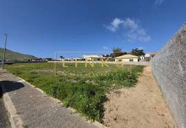 Urban Land with Project – The Heart of Porto Santo at Your Doorstep