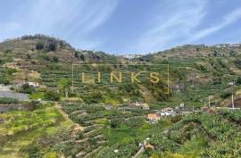 Land with Approved Project – Sea View