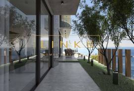 Contemporary Luxury Villa with Breathtaking Sea Views
