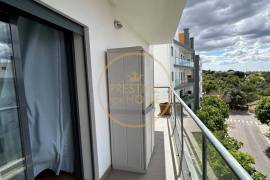 Annual rental of a 3-bedroom apartment semi-furnished with 2 garages, cellar, and pool. Available from July 7, 2026