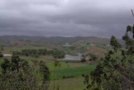 Ruin of 180m² with Approved PIP on 23.000m² land