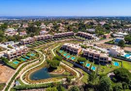 Superb 2-bedroom townhouse | private pool and garden | Vale de Milho, Carvoeiro