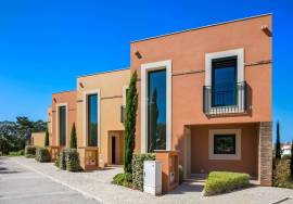 Superb 2-bedroom townhouse | private pool and garden | Vale de Milho, Carvoeiro