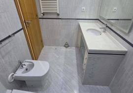 T3 with parking and storage