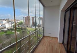 T3 with parking and storage