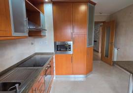 T3 with parking and storage