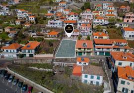 PLOT OF LAND IN ESTREITO DE CÂMARA DE LOBOS PLOT OF LAND IN ESTREITO DE CÂMARA DE LOBOS